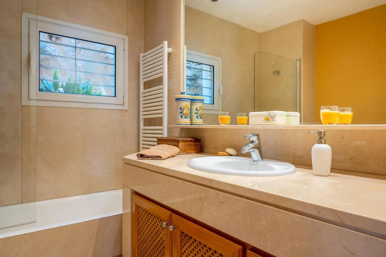 Villa Bendinat 10 - By Priority Villas Portals Nous  Portals Nous (Mallorca)